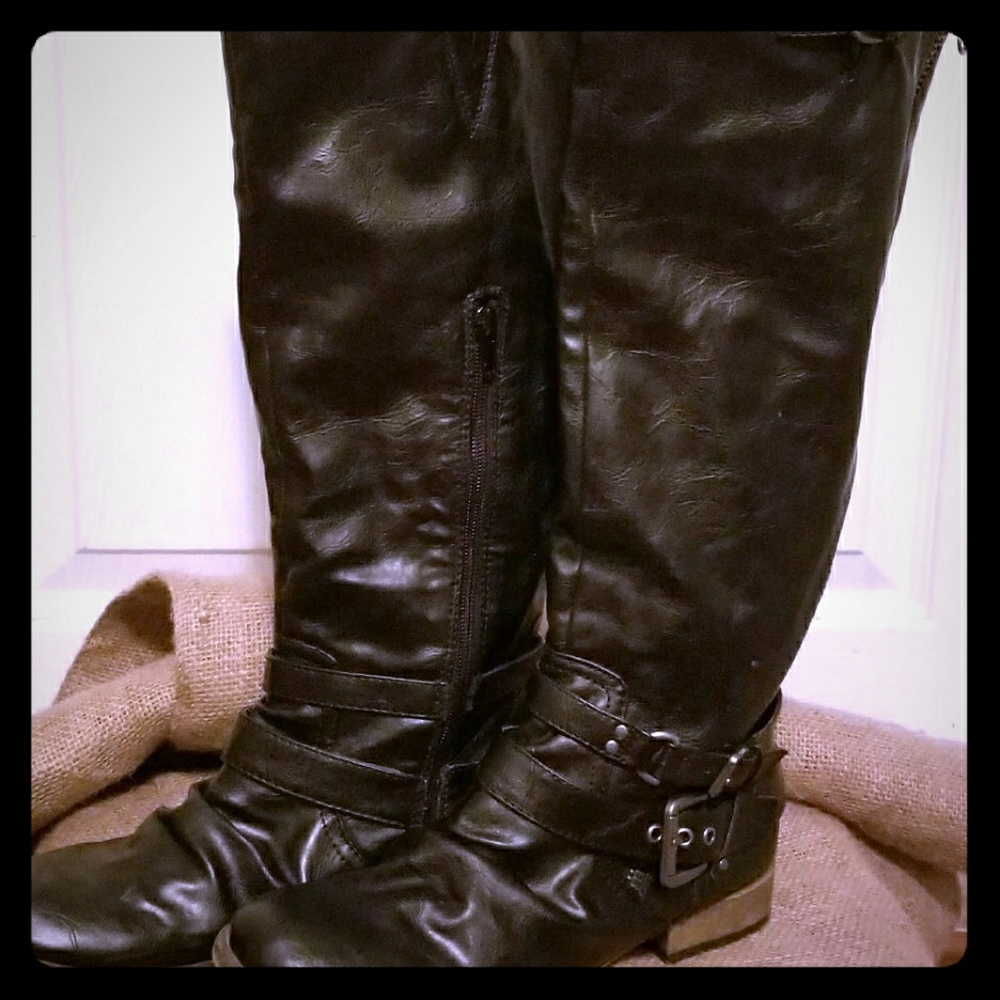 Women's Tall Black Boots